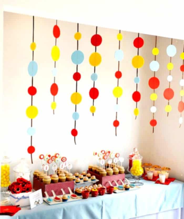 20 Easy Homemade Birthday Decoration Ideas â SheIdeas