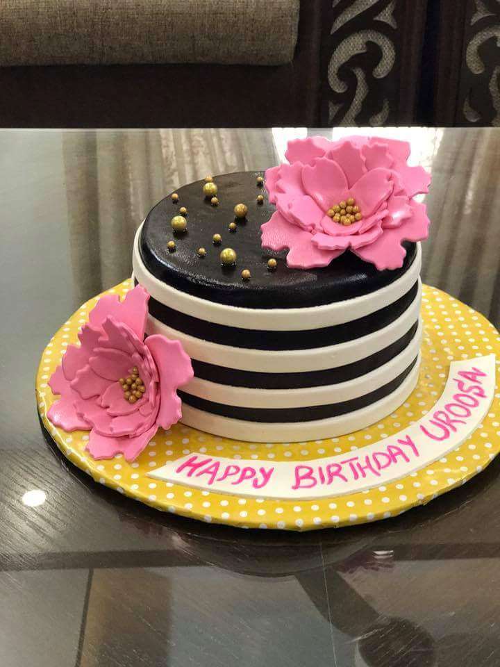 Buy birthday cake online at cheap rate from our online cake shop