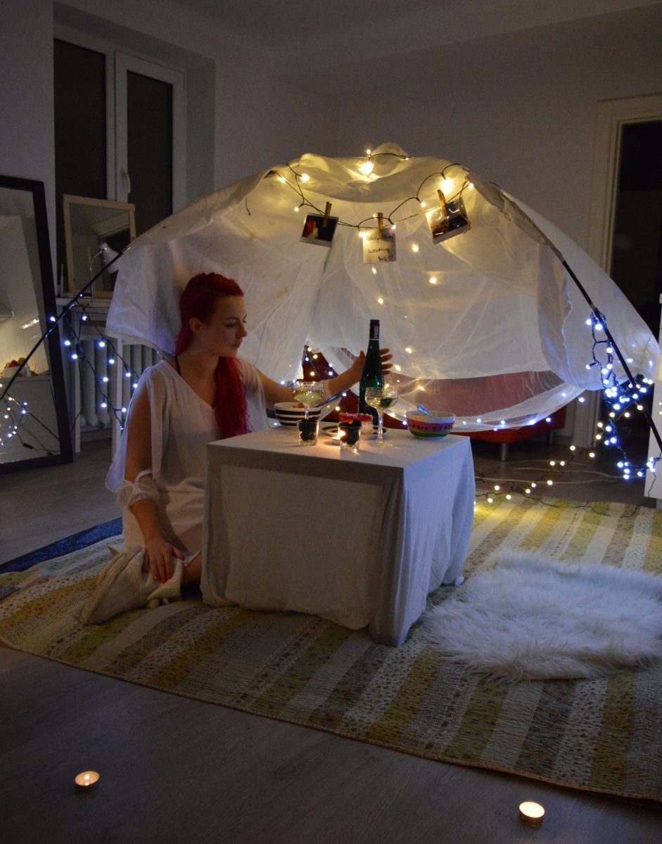 Cozy romantic surprise birthday dinner in the tent at home. Winter 2016 ...
