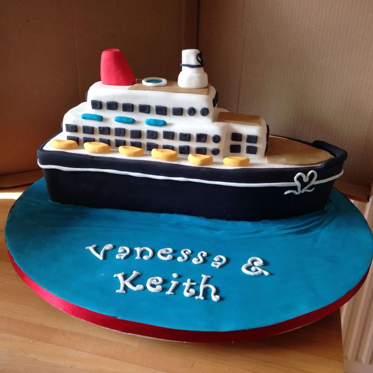 Cruise ship cake
