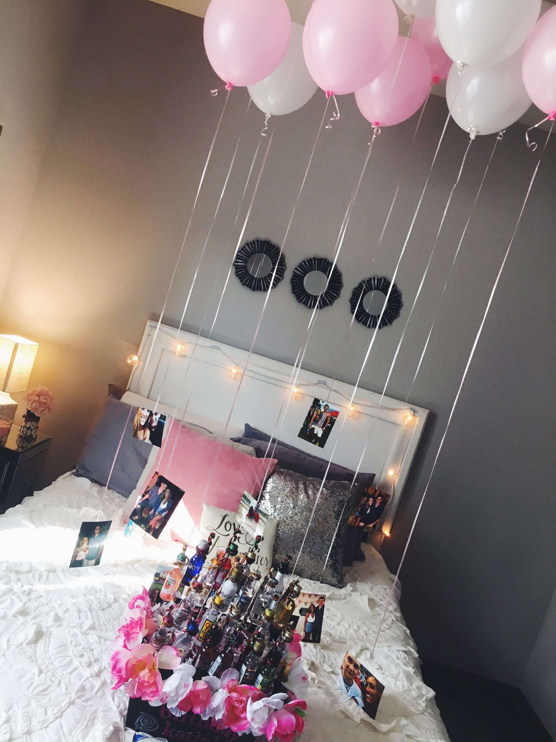 easy and cute decorations for a friend or girlfriends 21st birthday ...