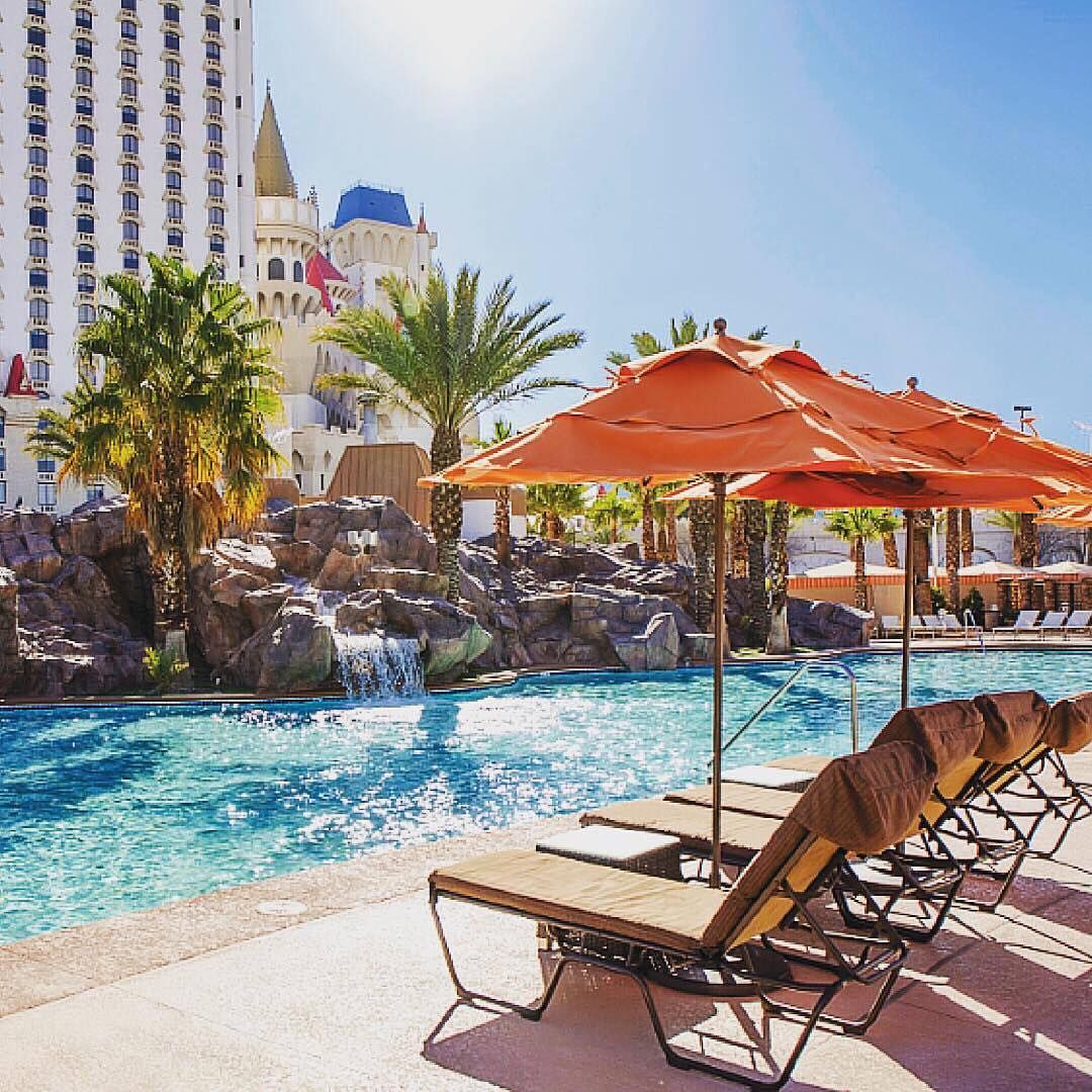 Excalibur Pool #Las Vegas