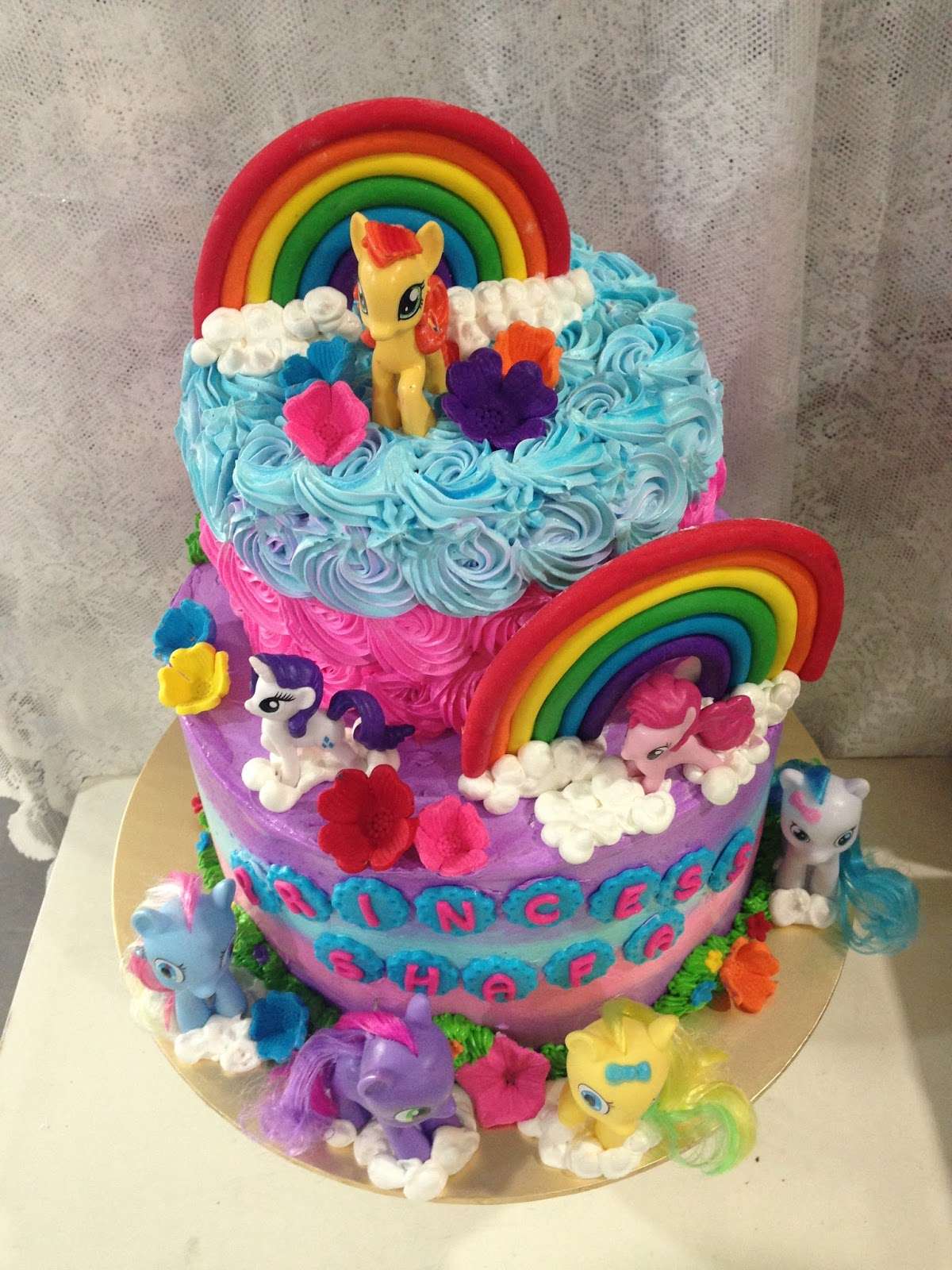 ninie cakes house: Birthday Cakes My Little Pony Theme