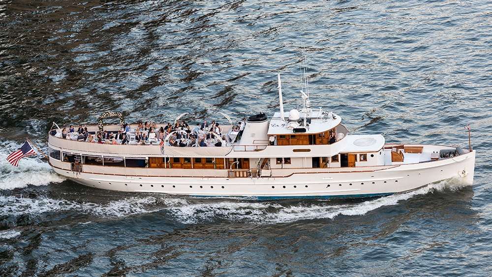 NYC Private Yacht Charter Rental