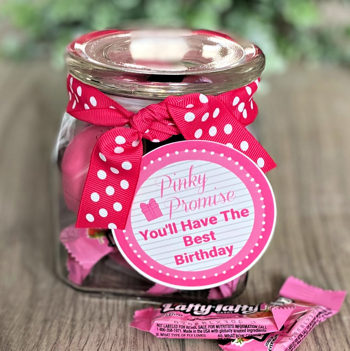 Perfectly Pink Simple Birthday Gift â Fun