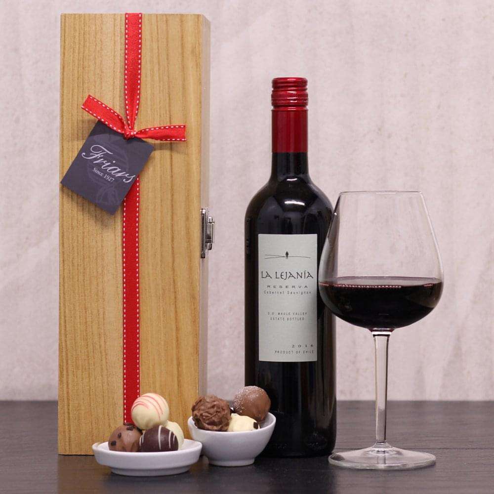 Red Wine &  Chocolate Gift Set