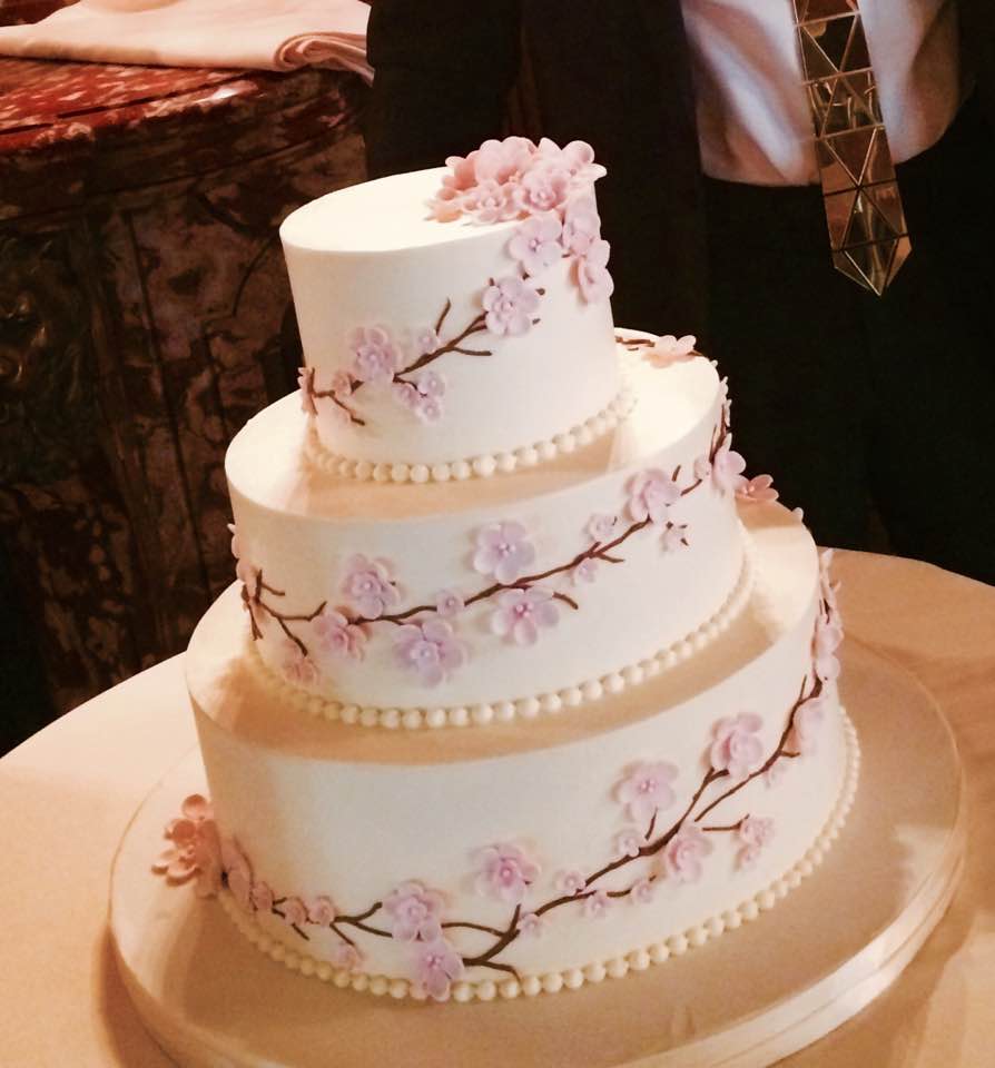 Wedding Cakes â Fancy Cakes Bakery